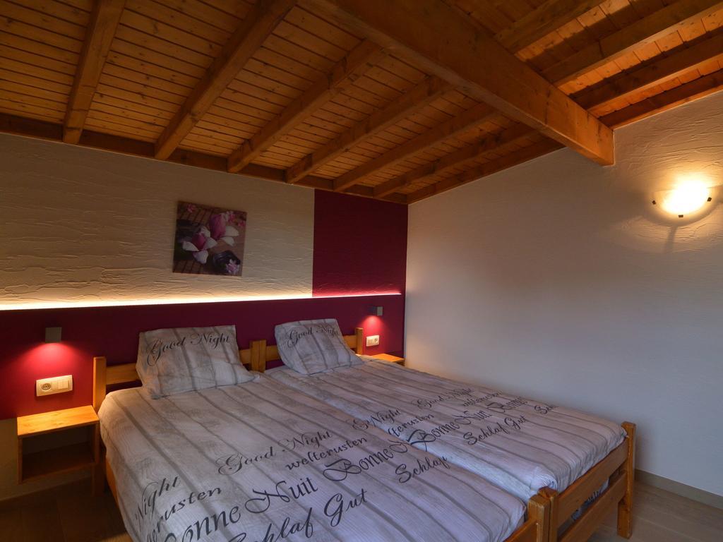Charming House With Sauna And Many Other Amenities มัลเมอดี ภายนอก รูปภาพ